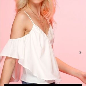 Line & Dot Revolve Marlien Asymmetrical Top Size‎ Small